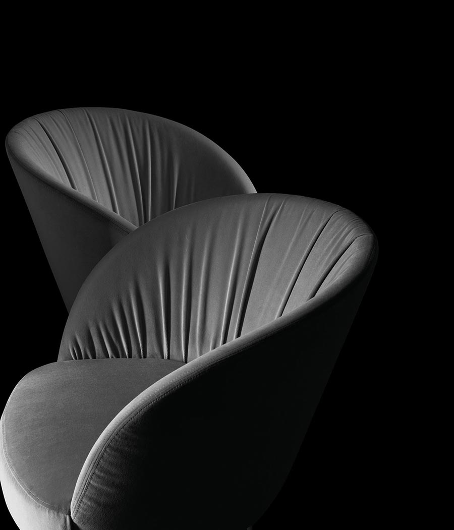 Laba Lounge Chair Charcoal